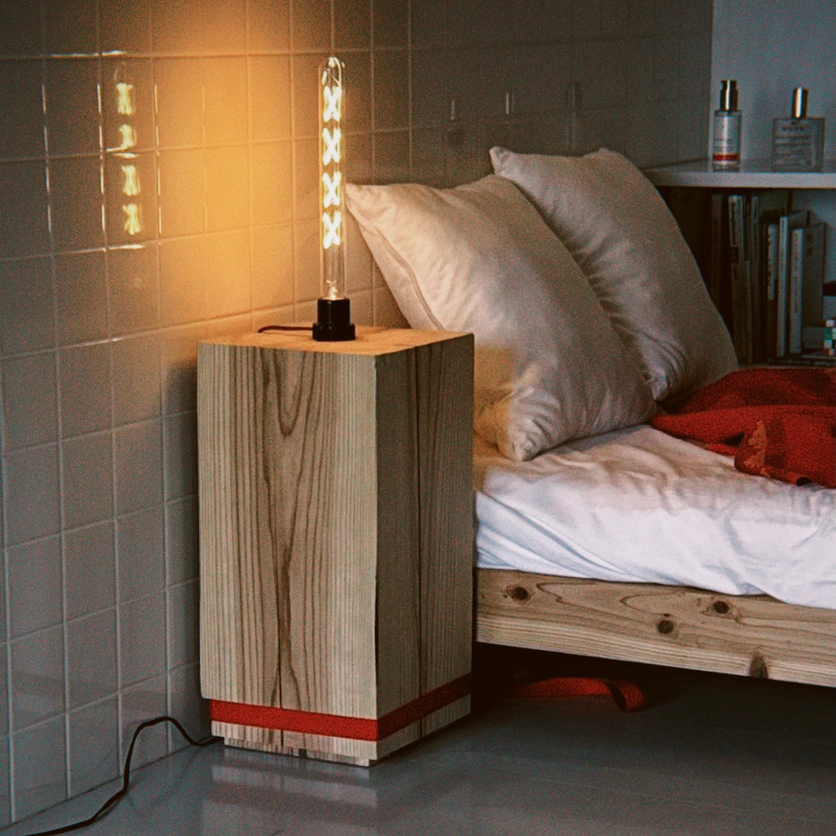 BEACON | SIDETABLE